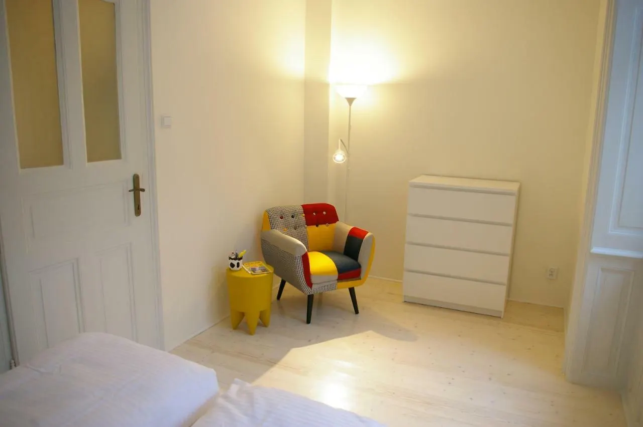 Private Apartment - St. Martin Ve Zdi Prague